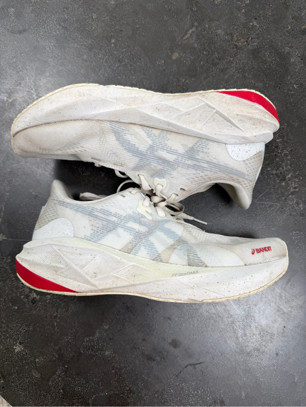 ASICS Bandit Nova Blast 5 women’s running shoes, sneakers 9